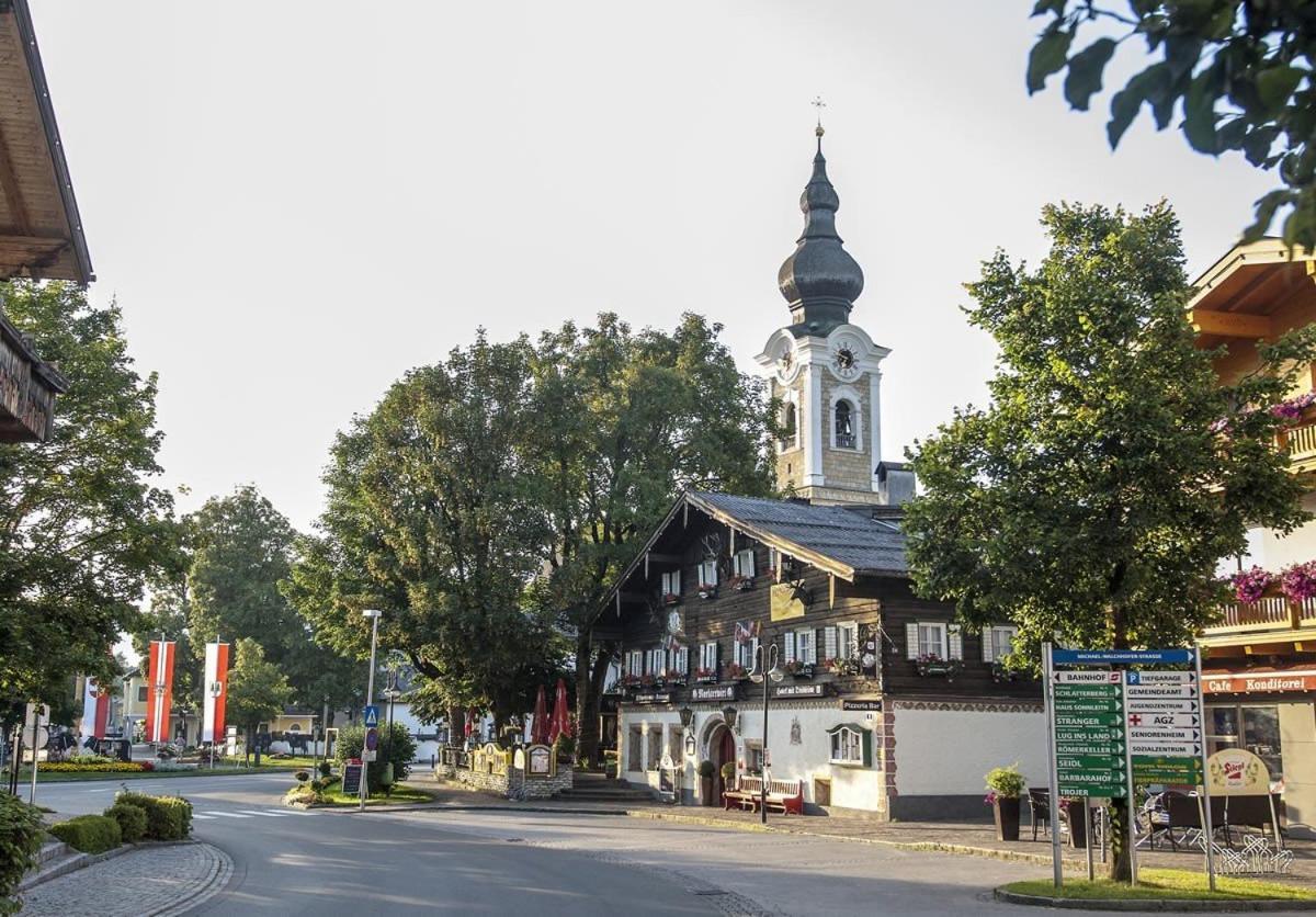 Hotel Gasthof Markterwirt Altenmarkt im Pongau Dış mekan fotoğraf